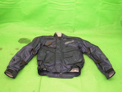 506525006　　クリックすると、もっと大きい画像を表示