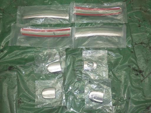 553828006　　クリックすると、もっと大きい画像を表示