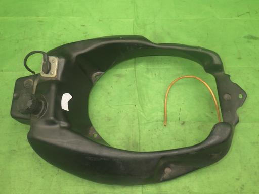 556504002　　クリックすると、もっと大きい画像を表示