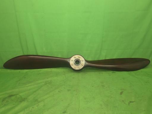 556709006　　クリックすると、もっと大きい画像を表示