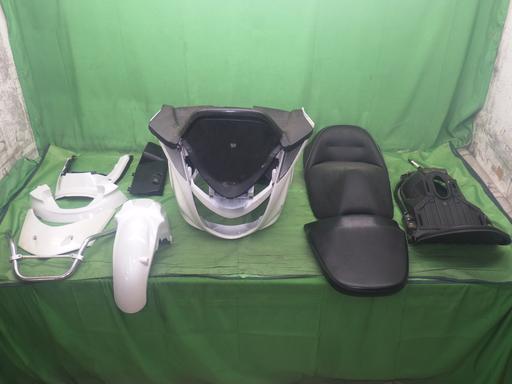 559127001　　クリックすると、もっと大きい画像を表示