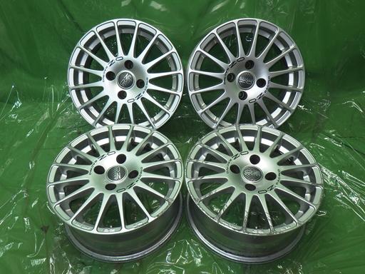 560362001　　クリックすると、もっと大きい画像を表示