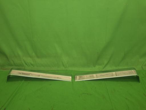 560968010　　クリックすると、もっと大きい画像を表示