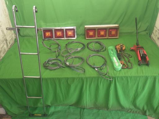 561402001　　クリックすると、もっと大きい画像を表示