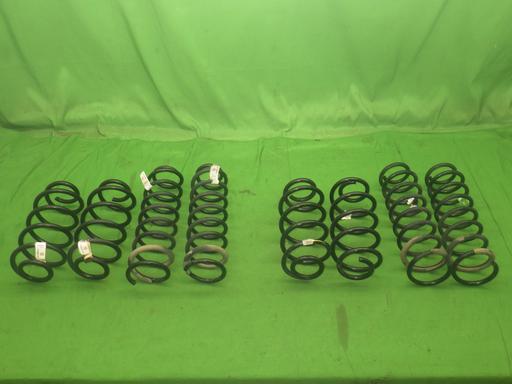 561596007　　クリックすると、もっと大きい画像を表示