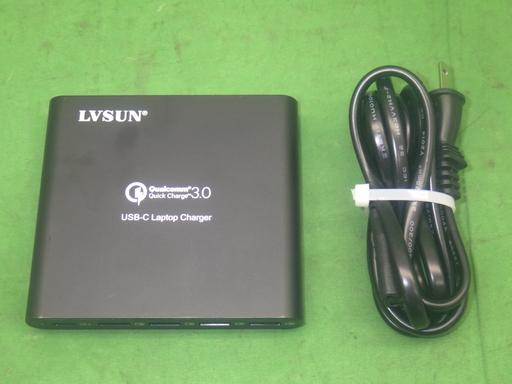 561829003　　クリックすると、もっと大きい画像を表示