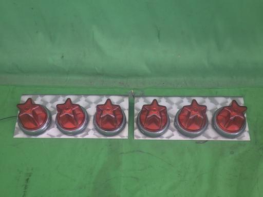 563208001　　クリックすると、もっと大きい画像を表示