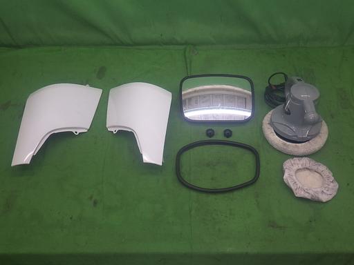 563758001　　クリックすると、もっと大きい画像を表示