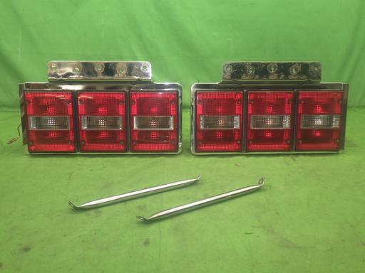 564681003　　クリックすると、もっと大きい画像を表示