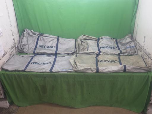 565228002　　クリックすると、もっと大きい画像を表示