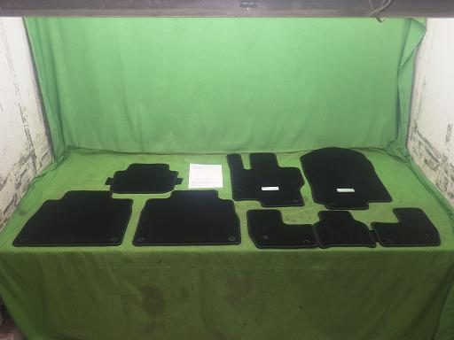 565284001　　クリックすると、もっと大きい画像を表示