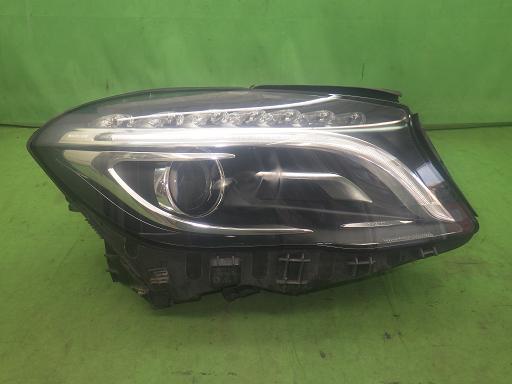 565898003　　クリックすると、もっと大きい画像を表示