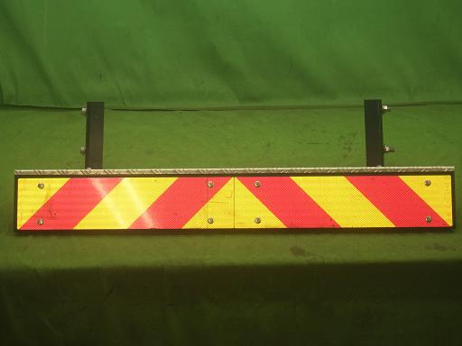 565902008　　クリックすると、もっと大きい画像を表示