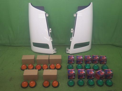 565936004　　クリックすると、もっと大きい画像を表示