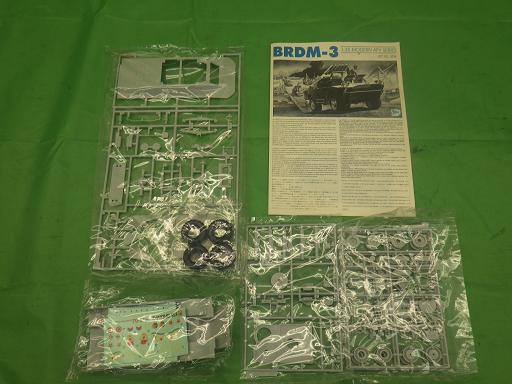 555661007　　クリックすると、もっと大きい画像を表示