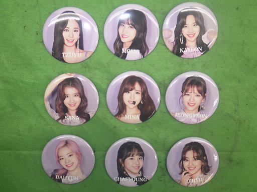 556236008　　クリックすると、もっと大きい画像を表示