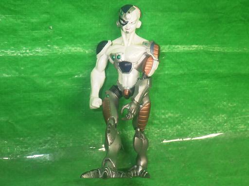 561295001　　クリックすると、もっと大きい画像を表示