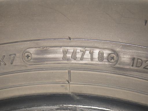 561607001　　クリックすると、もっと大きい画像を表示