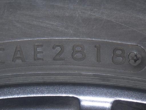 563592001　　クリックすると、もっと大きい画像を表示