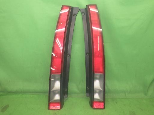 563670001　　クリックすると、もっと大きい画像を表示