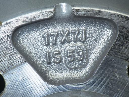 564594001　　クリックすると、もっと大きい画像を表示