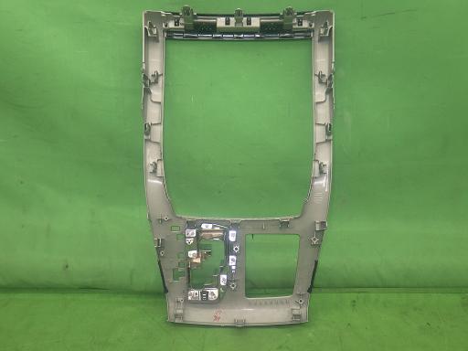 564801006　　クリックすると、もっと大きい画像を表示