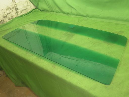 564816001　　クリックすると、もっと大きい画像を表示