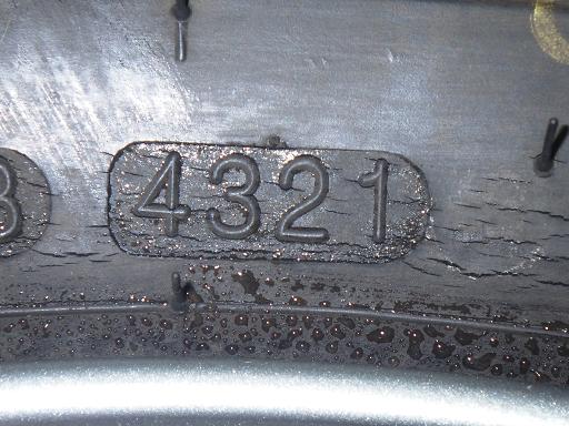 564890001　　クリックすると、もっと大きい画像を表示