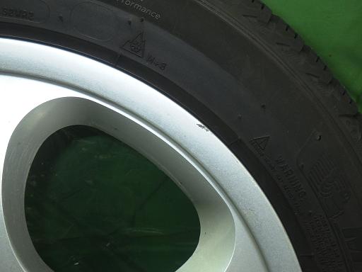 565201001　　クリックすると、もっと大きい画像を表示