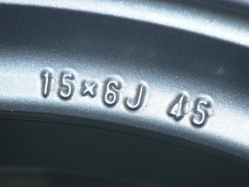 565554001　　クリックすると、もっと大きい画像を表示