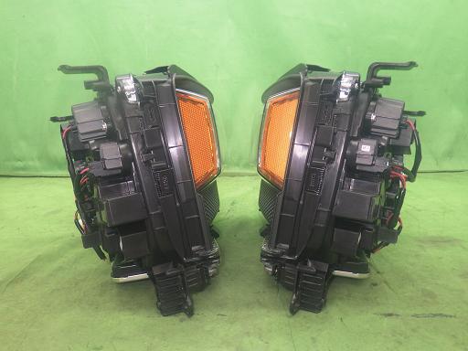 565605001　　クリックすると、もっと大きい画像を表示