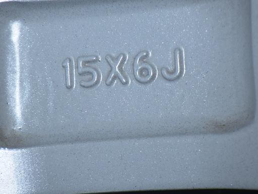 565639002　　クリックすると、もっと大きい画像を表示