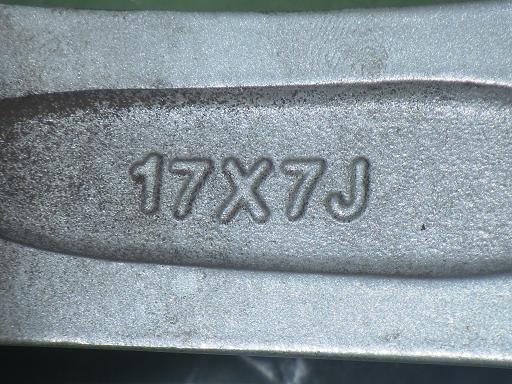 565643001　　クリックすると、もっと大きい画像を表示