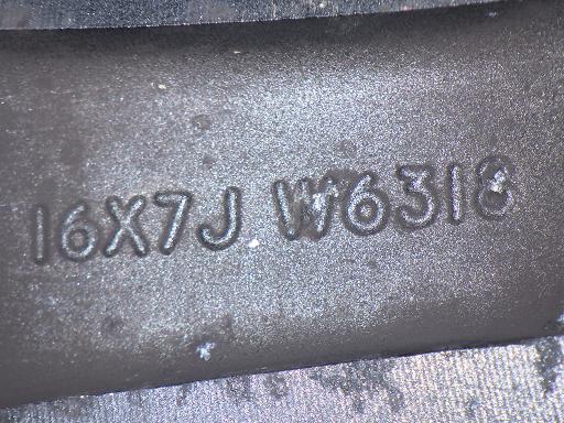 565822001　　クリックすると、もっと大きい画像を表示