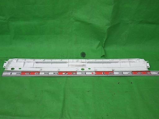 506057009　　クリックすると、もっと大きい画像を表示