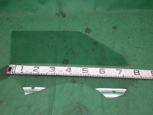 511651001　　クリックすると、もっと大きい画像を表示