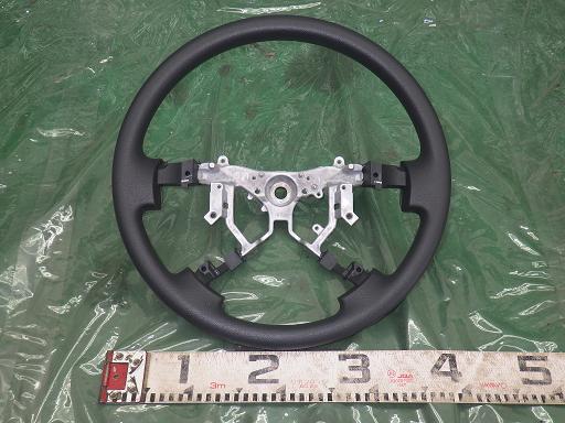 512891001　　クリックすると、もっと大きい画像を表示