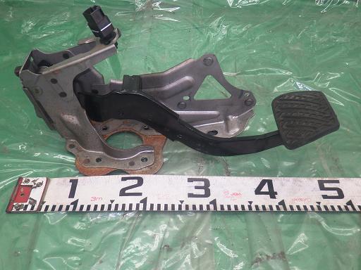 553710002　　クリックすると、もっと大きい画像を表示