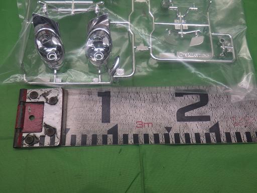 555618004　　クリックすると、もっと大きい画像を表示