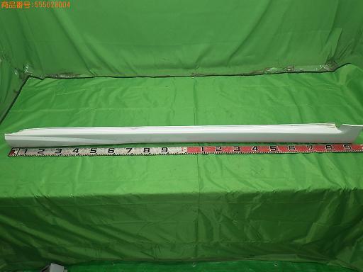 555628004　　クリックすると、もっと大きい画像を表示