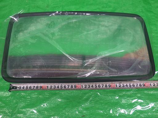 555647027　　クリックすると、もっと大きい画像を表示