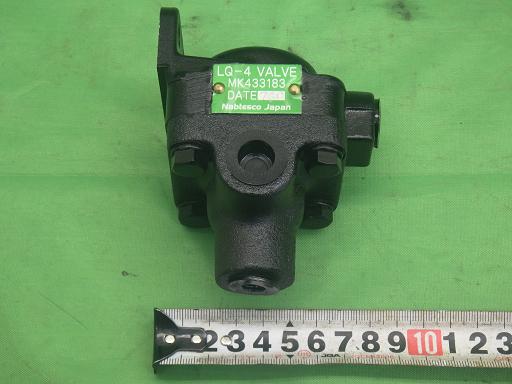 555880015　　クリックすると、もっと大きい画像を表示