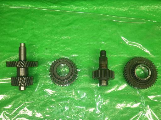 556622001　　クリックすると、もっと大きい画像を表示