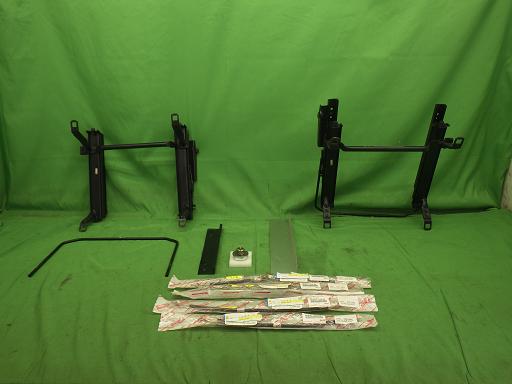 560261003　　クリックすると、もっと大きい画像を表示