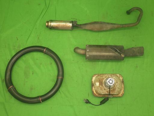 560814002　　クリックすると、もっと大きい画像を表示