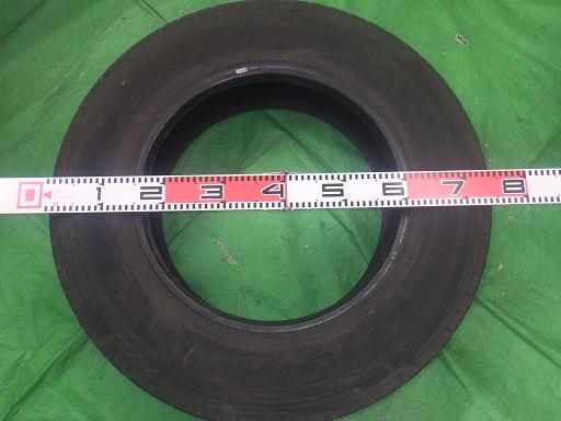 560922002　　クリックすると、もっと大きい画像を表示