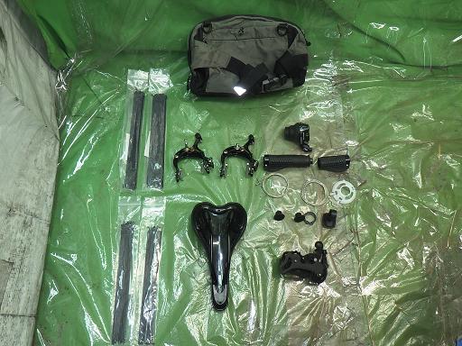 561291002　　クリックすると、もっと大きい画像を表示