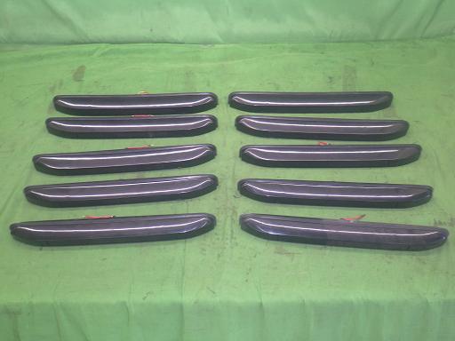 563763001　　クリックすると、もっと大きい画像を表示