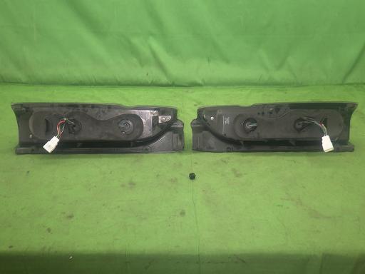 564703001　　クリックすると、もっと大きい画像を表示