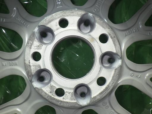 565713001　　クリックすると、もっと大きい画像を表示